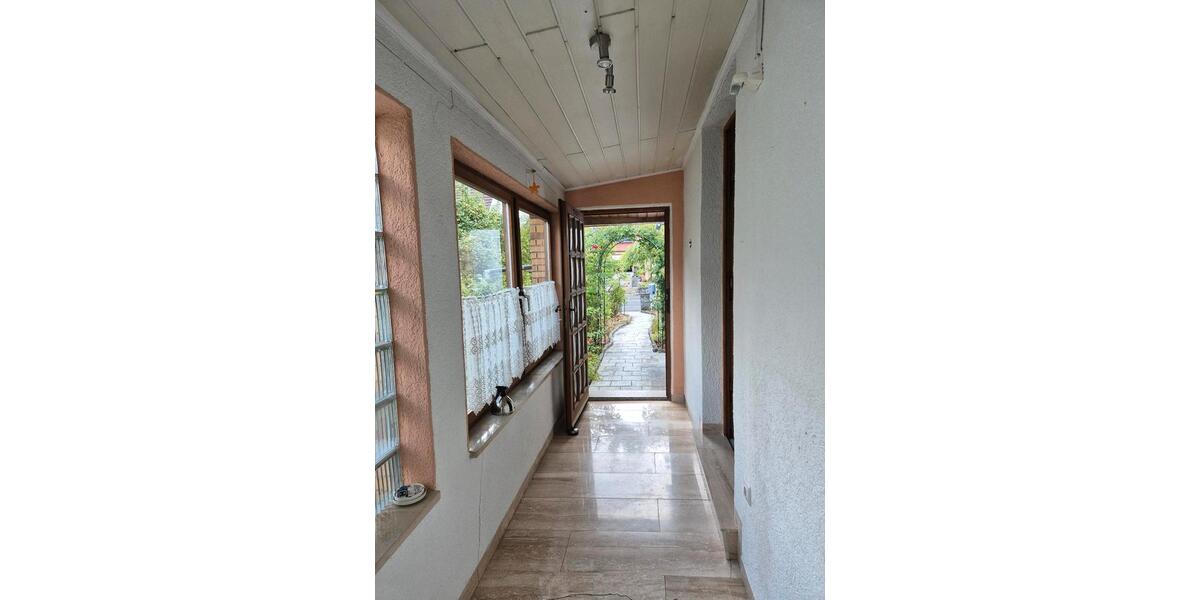 Einfamilienhaus Gerolzhofen - 5 Zimmer, 123 m&sup2;, 250.000&euro; | Angebot:25917862