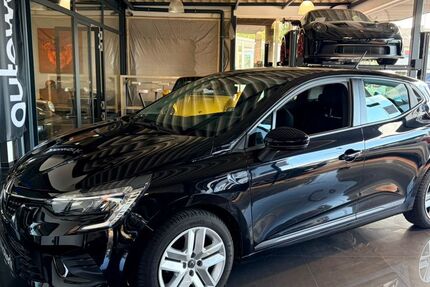 Renault Clio 12.500 km 12.995 &euro; Herford 32049