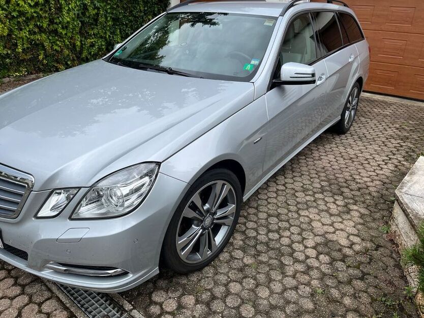 E 220