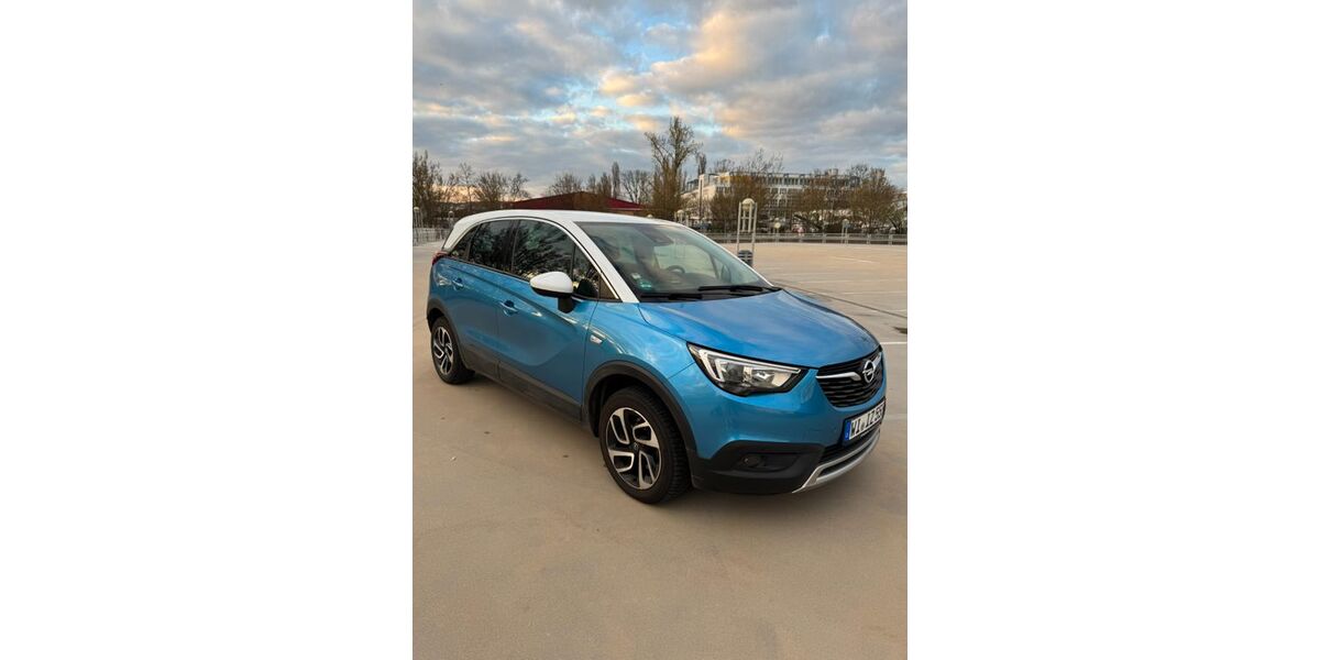 Opel Crossland (X) 97.449 km 9.500 &euro; Wiesbaden 65189