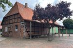 Charmanter Resthof mit Nebengebäuden und viel Platz für Tierhaltung - Gewerbeobjekt Stolzenau | Angebot:26302275