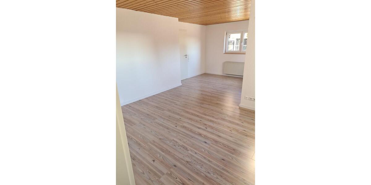 Erdgeschoßwohnung Blumberg - 2.5 Zimmer, 65 m&sup2;, 650&euro; | Angebot:24976146