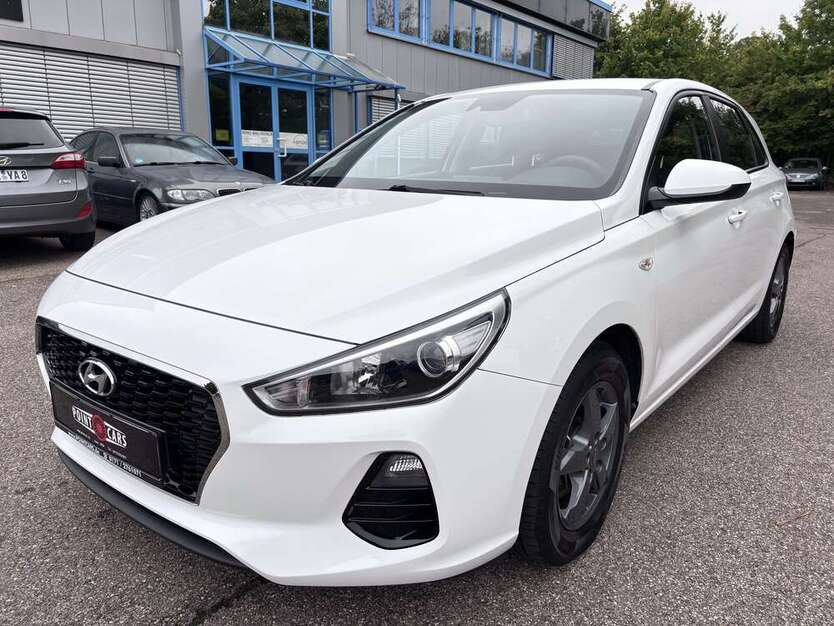 Hyundai i30 62.000 km 12.990 € Essingen 73457