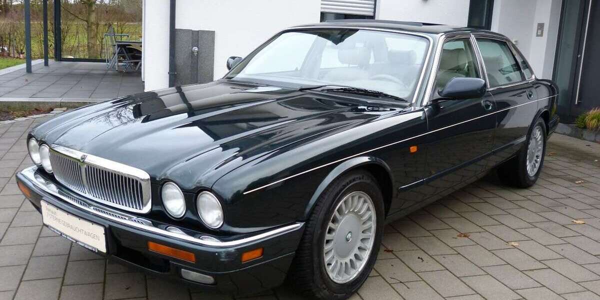 Jaguar Sovereign 211.480 km 5.199 &euro; Oberviechtach 92526