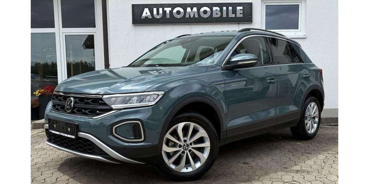 VW T-Roc 22.700 km 26.979 &euro; Königsfeld 78126