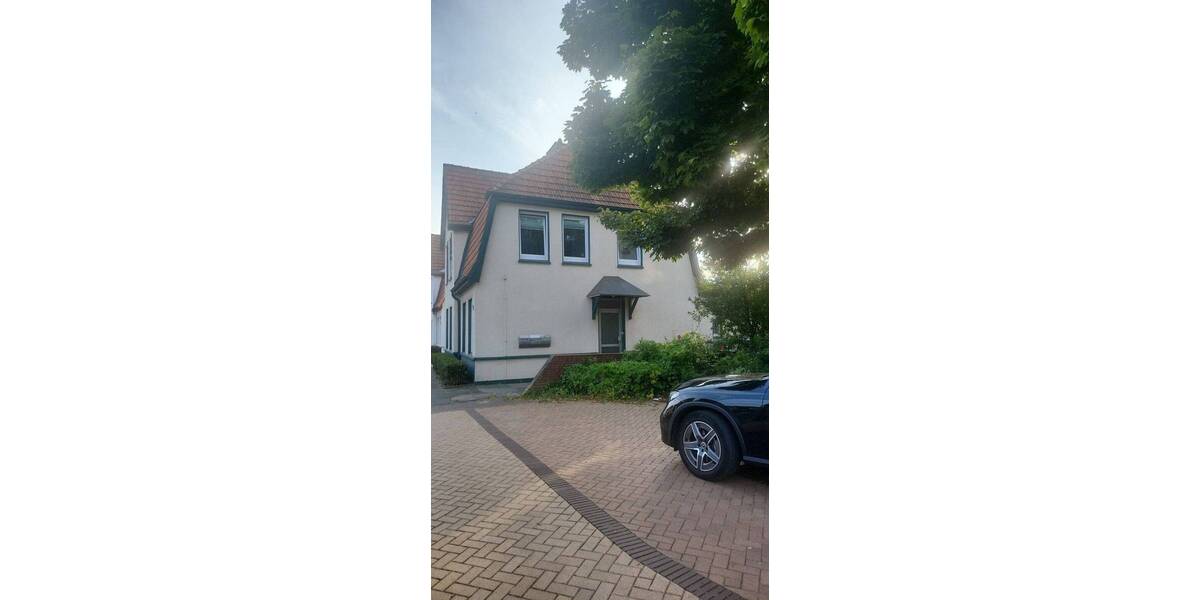 Mehrfamilienhaus, Wohnhaus Neumünster Tungendorf - 6 Zimmer, 165 m&sup2;, 259.000&euro; | Angebot:23565512