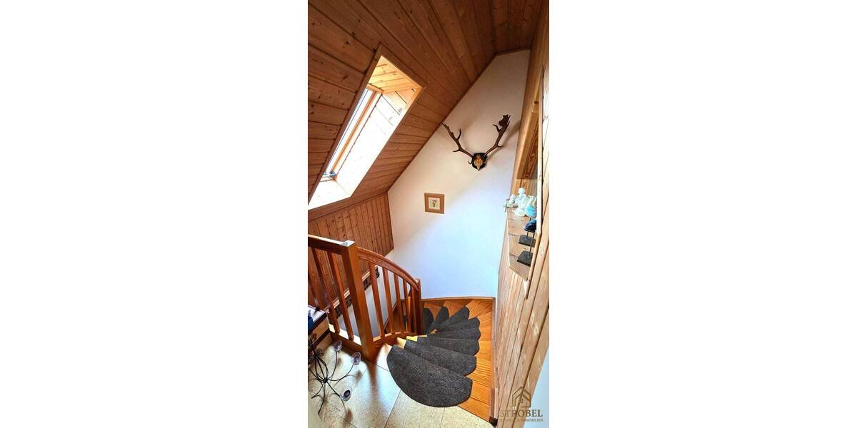 Doppelhaushälfte Dresden Schönfeld - 7 Zimmer, 130 m&sup2;, 450.000&euro; | Angebot:26043436