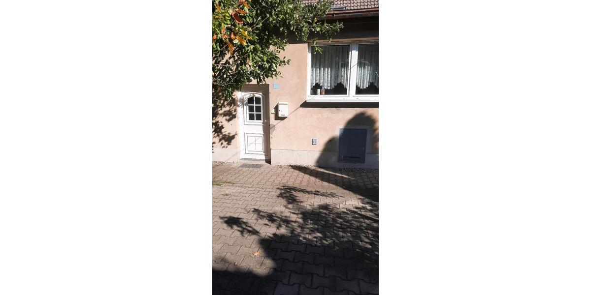 Etagenwohnung Nuthe-Urstromtal Urstromtal - 4 Zimmer, 95 m&sup2;, 105.000&euro; | Angebot:27521372