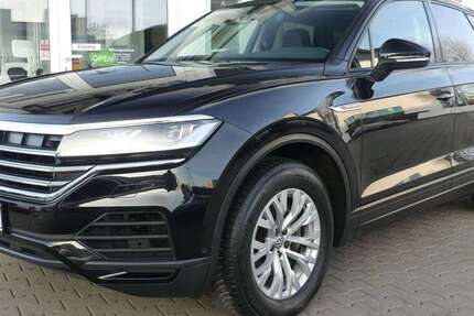 VW Touareg 126.839 km 31.890 &euro; München 80687
