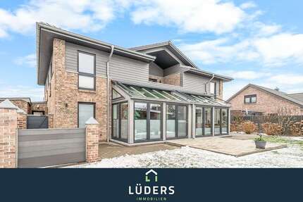 Haus Niebüll - 10 Zimmer, 315 m&sup2;, 745.000&euro; | Angebot:25283486