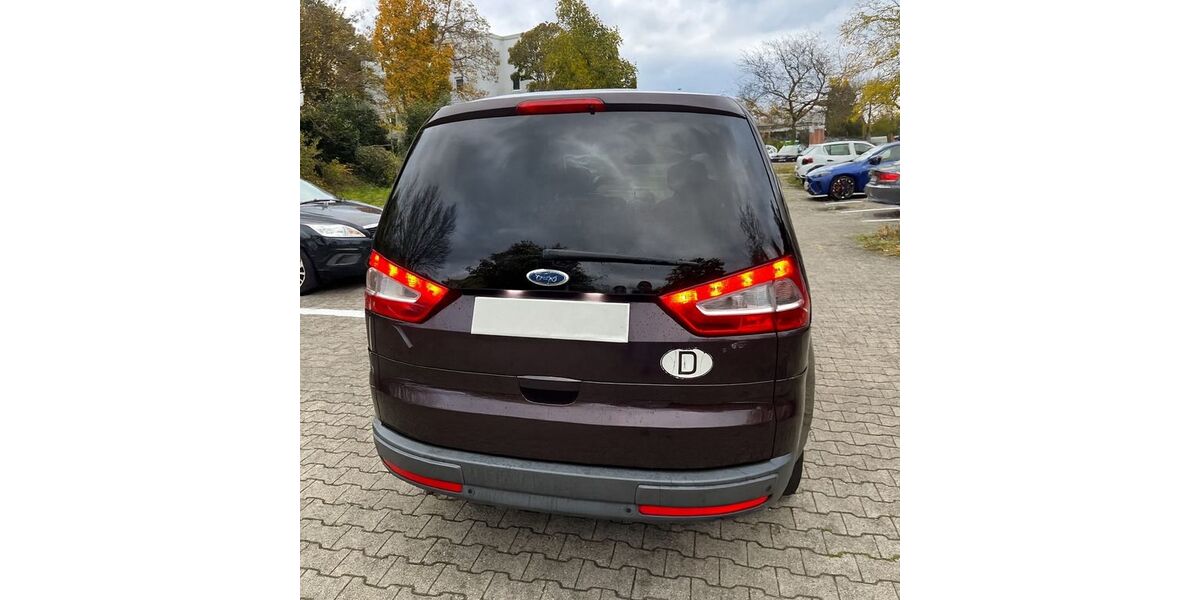 Ford Galaxy 241.500 km 5.500 € Mannheim 68309