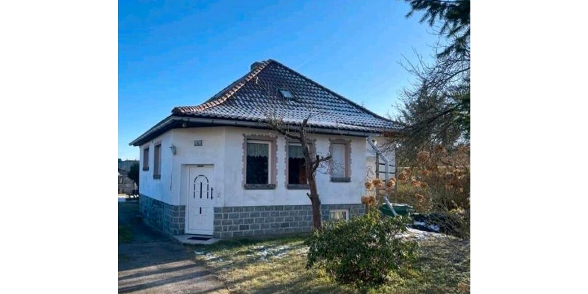 Freistehendes Einfamilienhaus mit großem Garten, Pool und Sauna 5 zimmer