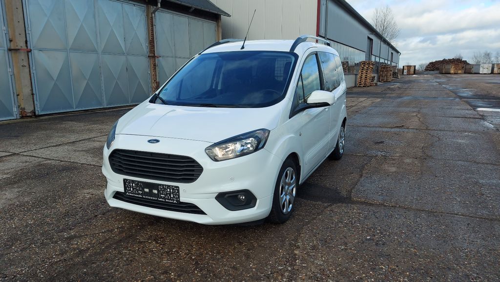 Ford Tourneo Courier 85.475 km 8.999 &euro; Saalburg-Ebersdorf 07929
