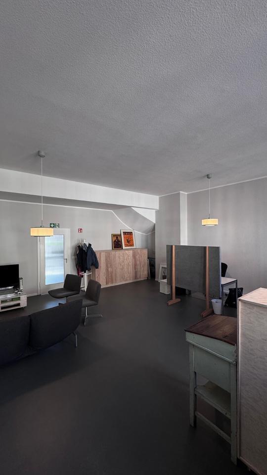 Co-Working Platz in der Innenstadt Münster 2 Tische