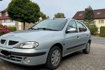Renault Megane 59.772 km 2.900 € Bad Salzuflen 32107