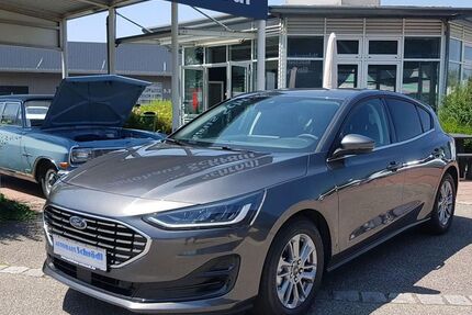 Ford Focus 5.000 km 23.990 € Schönhofen und Neutraubling 93152