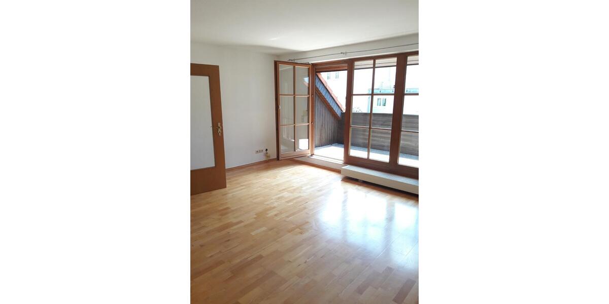Terrassenwohnung Parsberg - 3 Zimmer, 79 m&sup2;, 695&euro; | Angebot:24511020