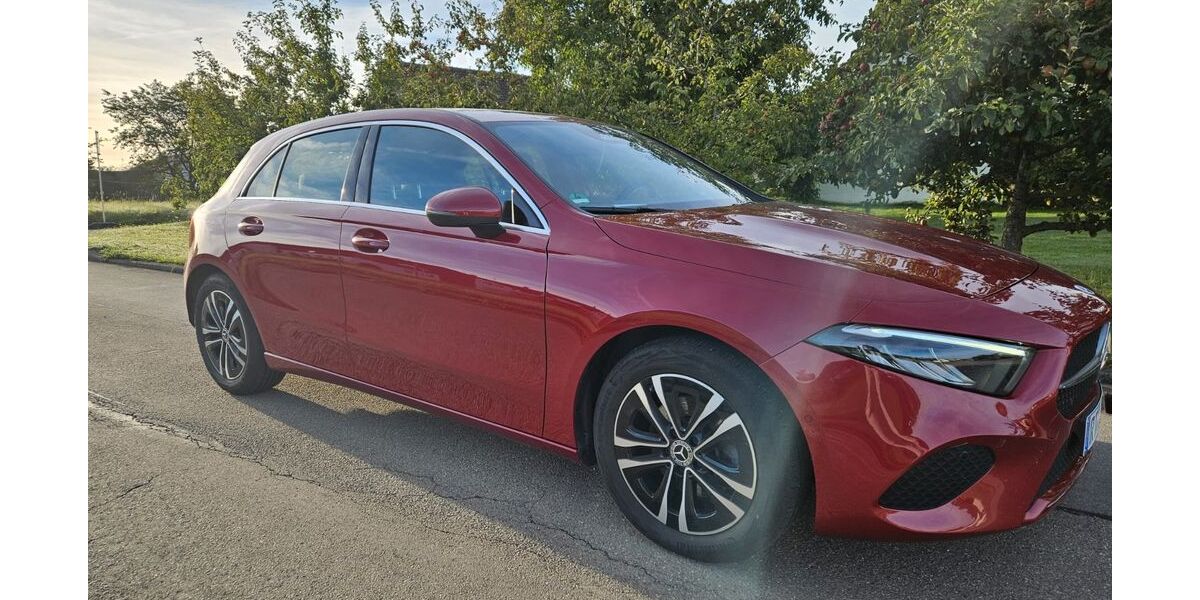 Mercedes-Benz A 180 33.500 km 24.800 &euro; Mehrstetten 72537