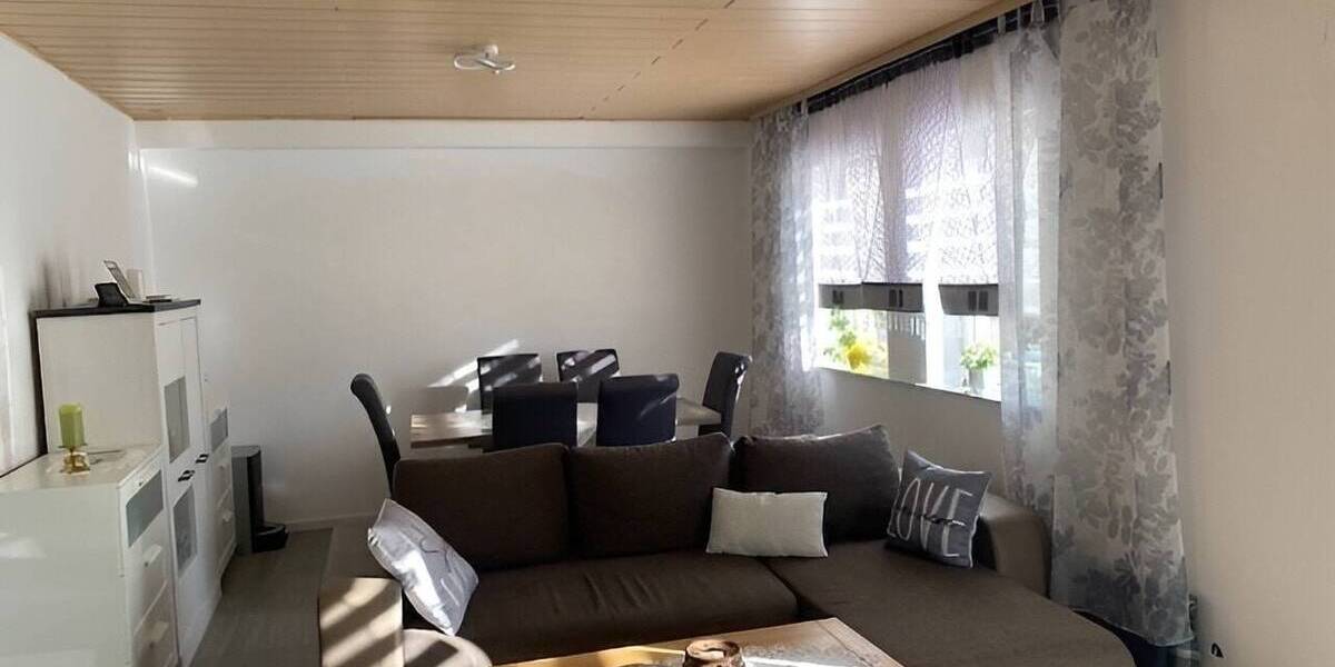 Etagenwohnung Pfullendorf Mottschieß - 3 Zimmer, 88 m&sup2;, 199.000&euro; | Angebot:26798826