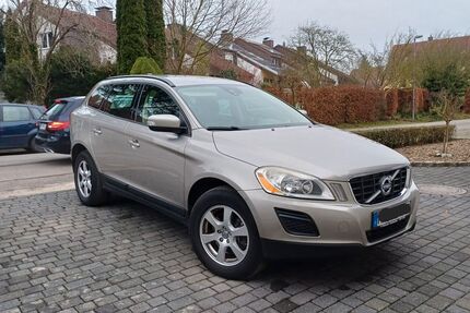 Volvo XC60 252.000 km 6.900 &euro; Herford 32051