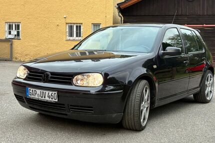 VW Golf 255.000 km 3.900 &euro; Murnau 82418