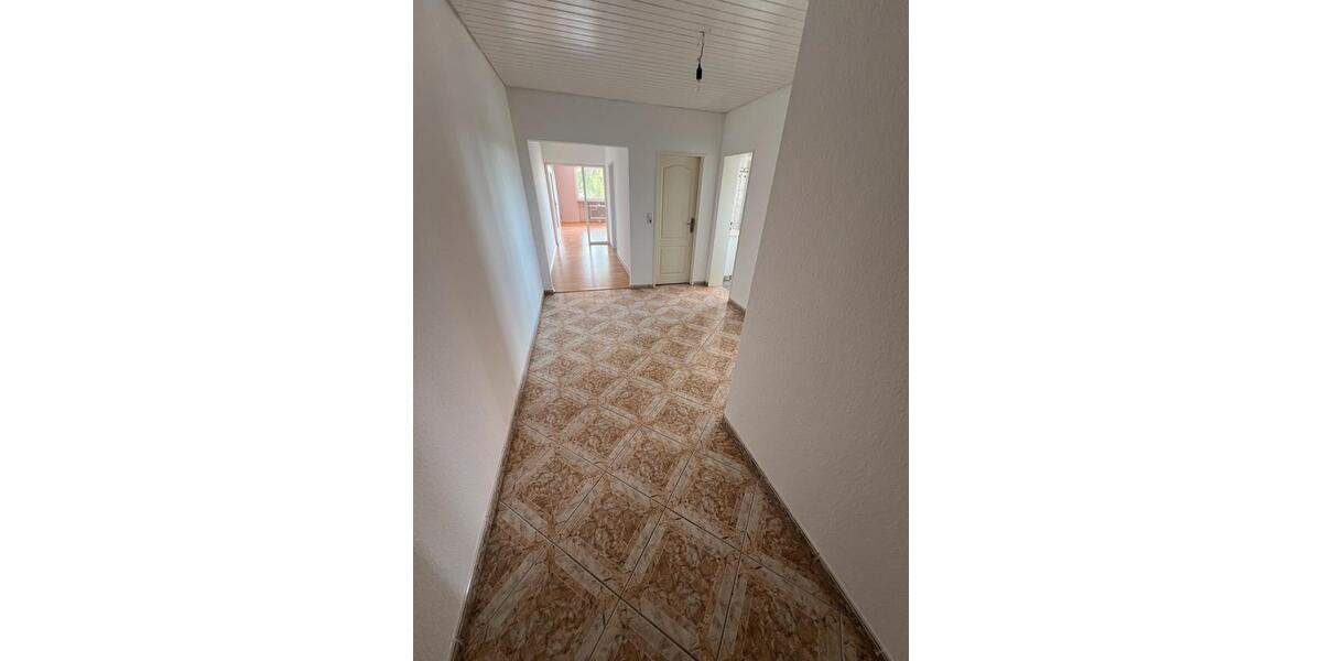 Etagenwohnung Bad Waldsee - 2 Zimmer, 79 m&sup2;, 1.060&euro; | Angebot:26237173