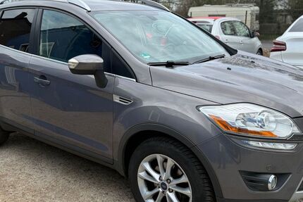 Ford Kuga 183.000 km 7.200 &euro; Wesel 46483