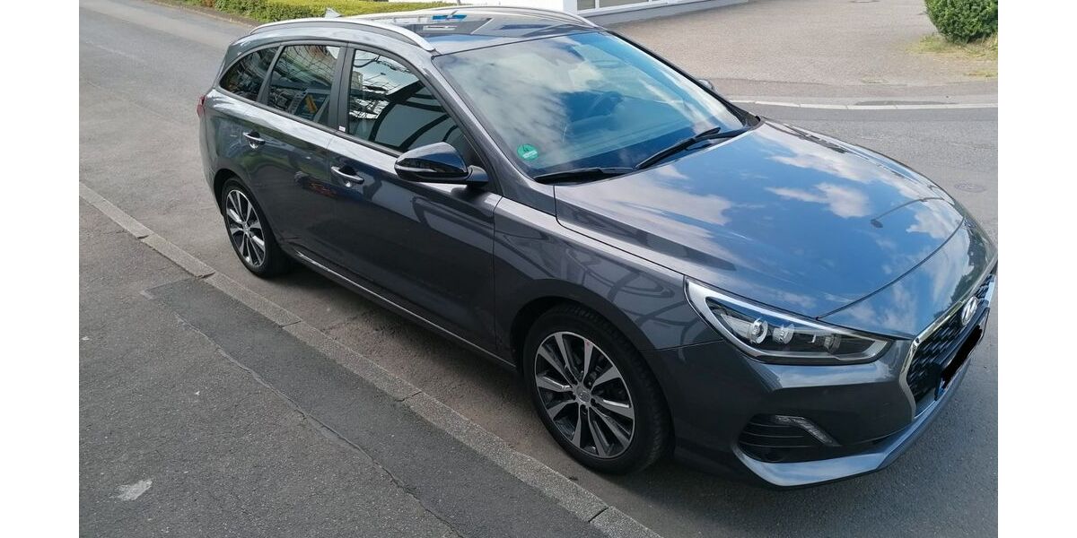 Hyundai i30 104.000 km 13.490 &euro; Springe 31832