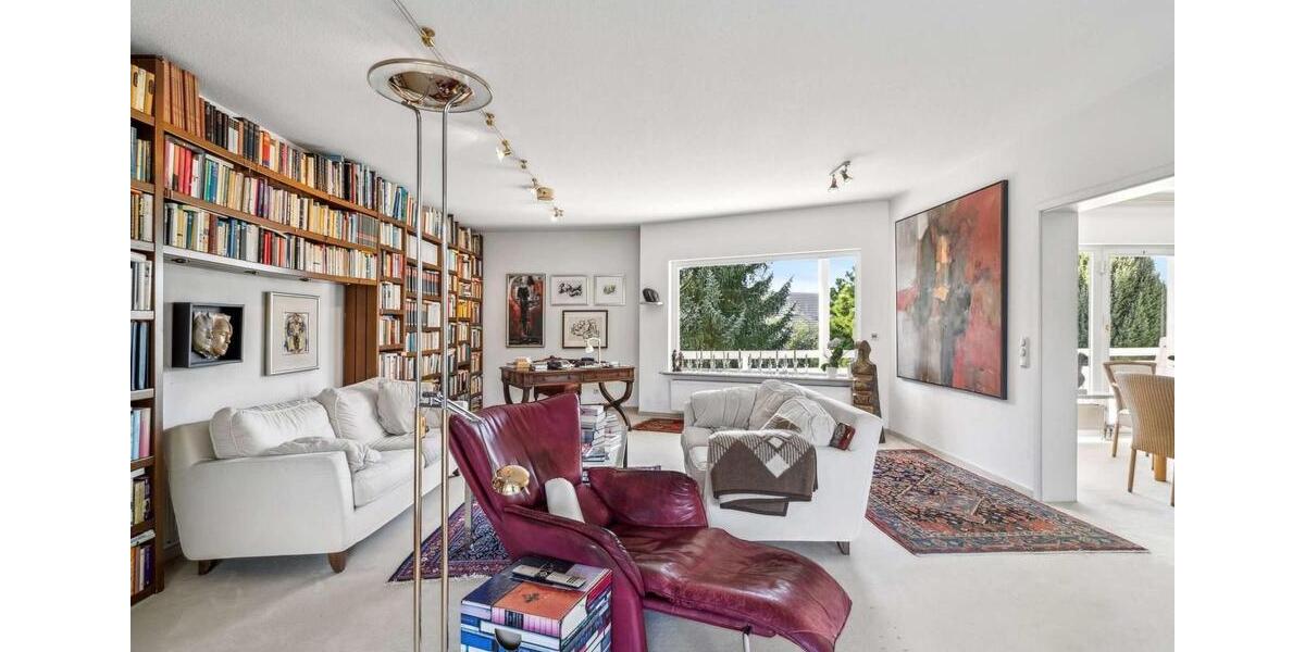 Einfamilienhaus Solms - 7 Zimmer, 194 m&sup2;, 2.800&euro; | Angebot:26091109