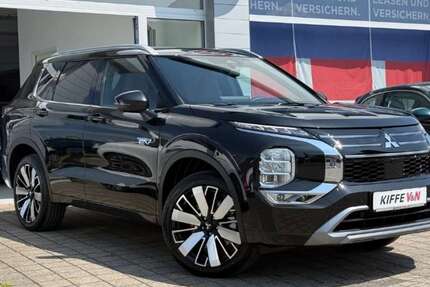 Mitsubishi Outlander 4.995 km 53.980 &euro; Hamm 59063