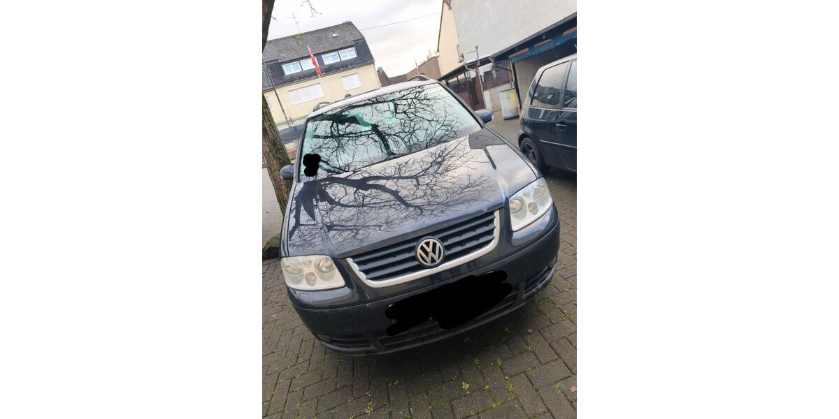 VW Touran 264.899 km 1.499 &euro; Bassenheim 56220