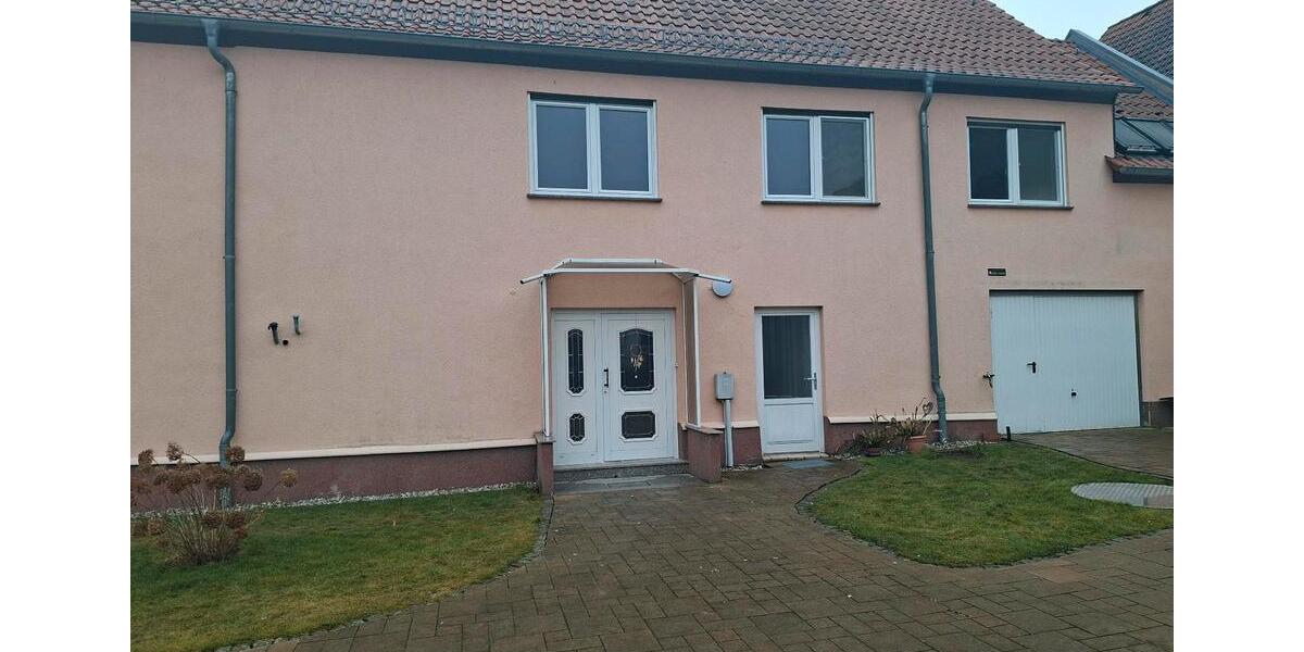 Doppelhaushälfte Mockrehna - 6 Zimmer, 148 m&sup2;, 1.036&euro; | Angebot:25170557