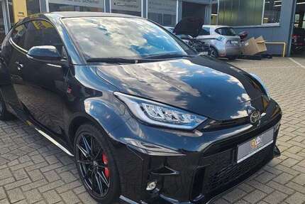 Toyota Yaris 32.663 km 32.870 &euro; Wettringen 48493