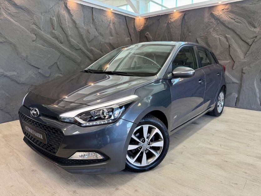 i20