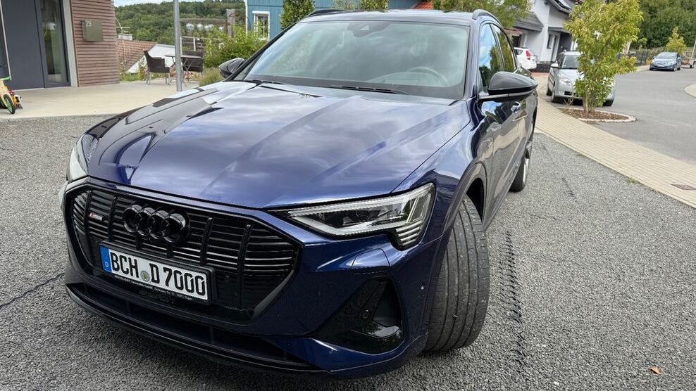 Audi e-tron 70.000 km 38.900 € Adelsheim 74740