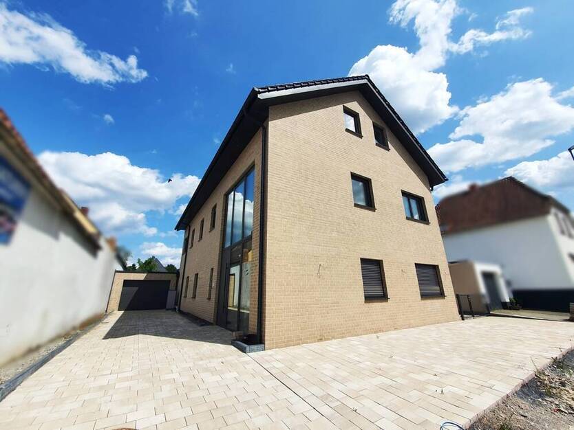 Architektur auf höchstem Niveau - Exklusives Zweifamilienhaus mit High-End-Ausstattung & stilvoller Ästhetik