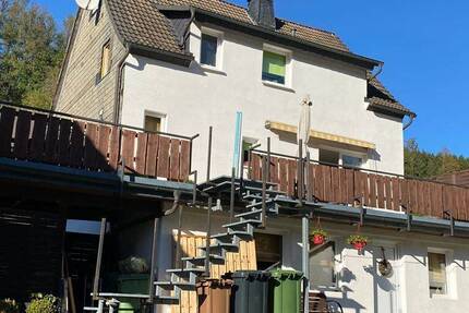Haus Schmallenberg Gleidorf - 8 Zimmer, 155 m&sup2;, 299.000&euro; | Angebot:25771707