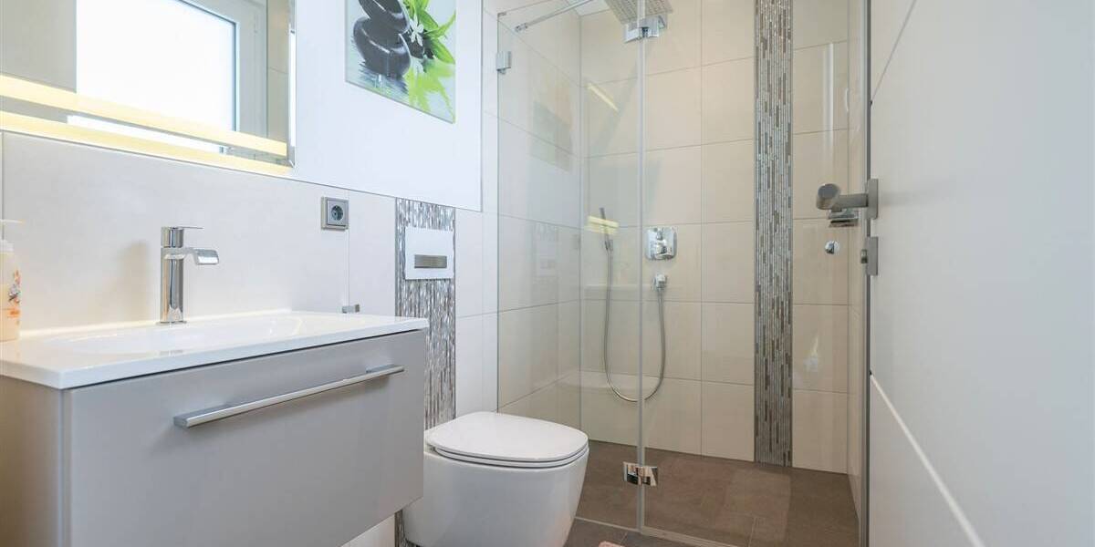Bungalow Haarbach - 4 Zimmer, 150 m&sup2;, 698.000&euro; | Angebot:25997539