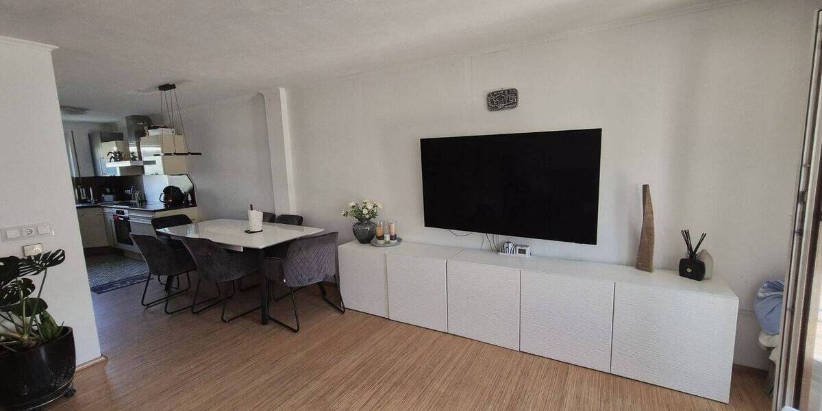 Reihenmittelhaus Estenfeld - 4 Zimmer, 109 m&sup2;, 370.000&euro; | Angebot:26450946