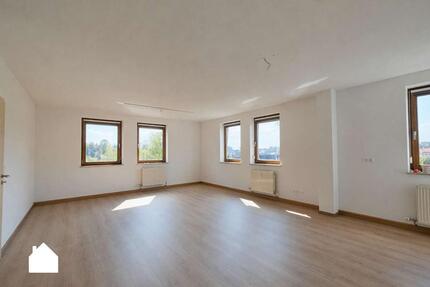 Wohnung Pegnitz - 3 Zimmer, 100 m&sup2;, 750&euro; | Angebot:26335095