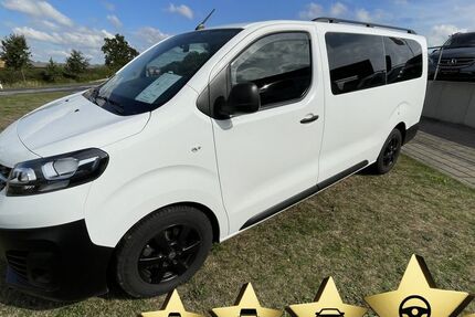 Opel Vivaro 10.300 km 27.880 € Grimma 04668