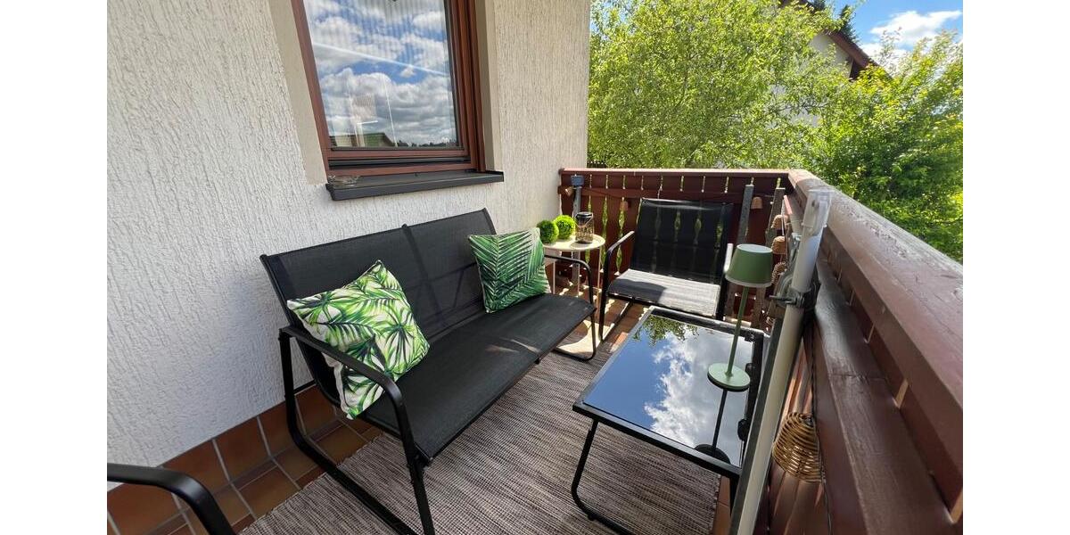 Wohnen auf Zeit Stollberg (Erzgebirge) - 3 Zimmer, 71 m&sup2;, 1.200&euro; | Angebot:23673871