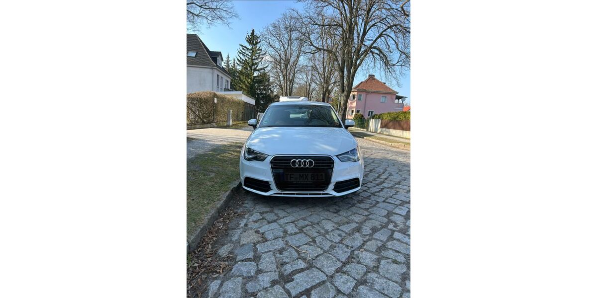 Audi A1 112.000 km 6.900 &euro; Blankenfelde Mahlow 15831