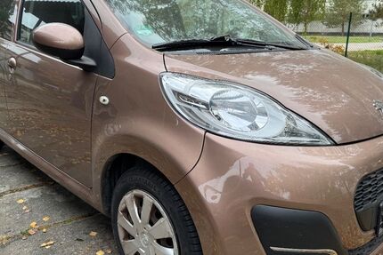 Peugeot 107 84.724 km 4.900 € Oranienburg 16515
