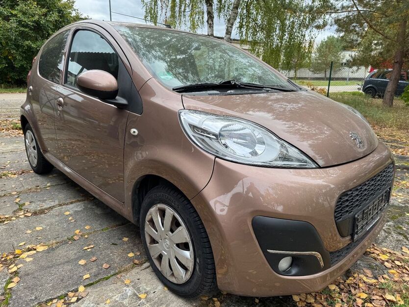 Peugeot 107 84.724 km 4.900 € Oranienburg 16515