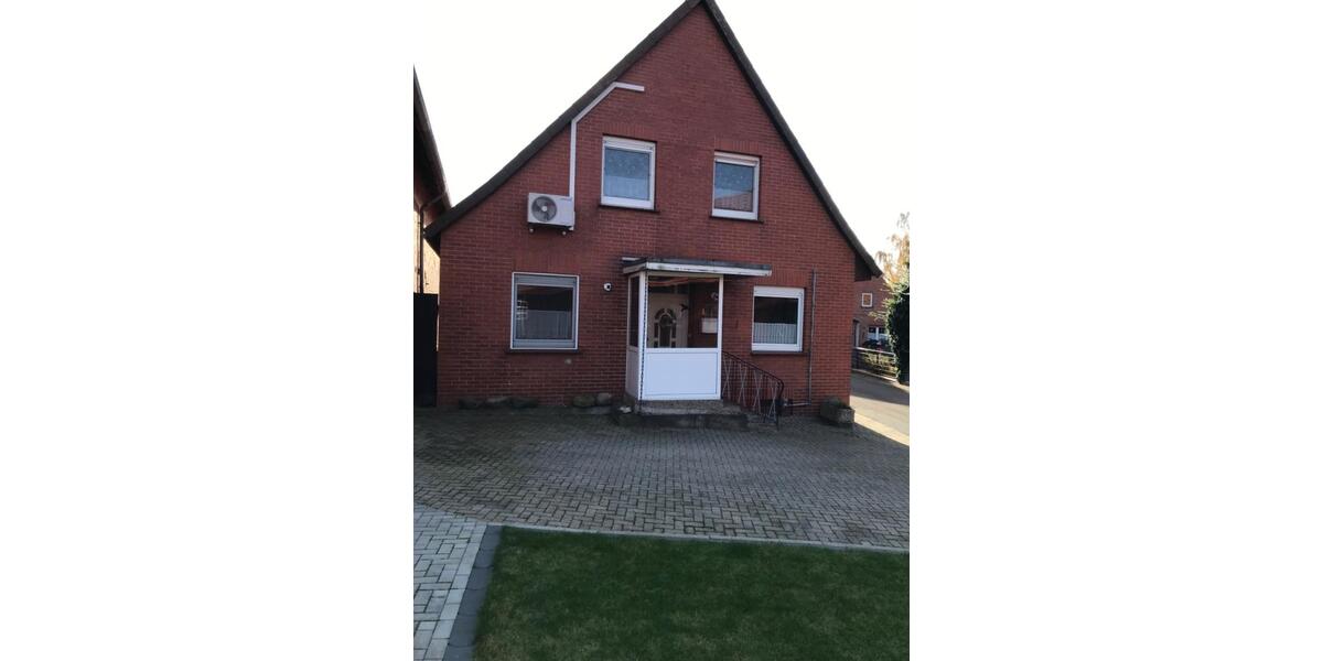 Haus mit Garten in Schlüsselburg 8 zimmer