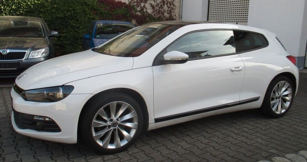 VW Scirocco 98.000 km 6.690 € Jersbek 22941