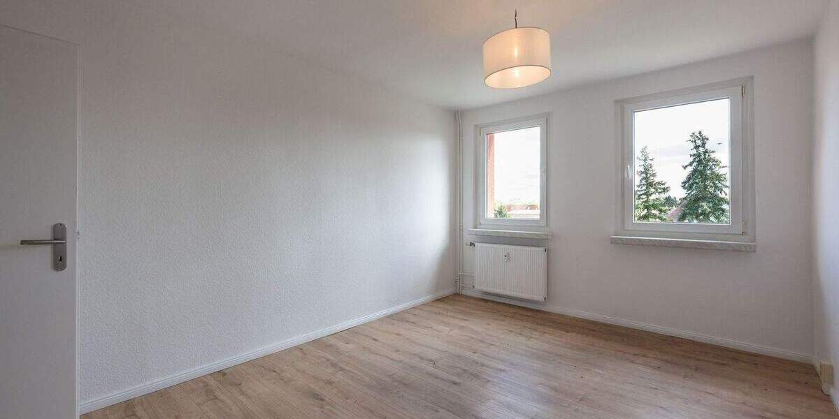 Etagenwohnung Schorfheide Lichterfelde - 3 Zimmer, 66 m&sup2;, 160.000&euro; | Angebot:25782170
