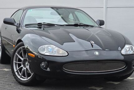 Jaguar XK8 95.370 km 13.899 &euro; Wiesbaden 65201