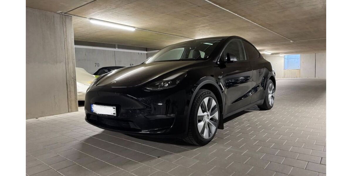 Tesla Model Y 60.200 km 35.790 &euro; Ottenhofen 85570